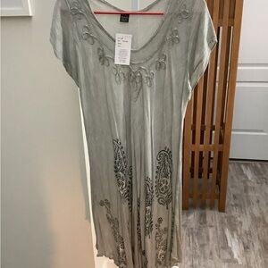 Chic Gray Embroidered Women's Tunic